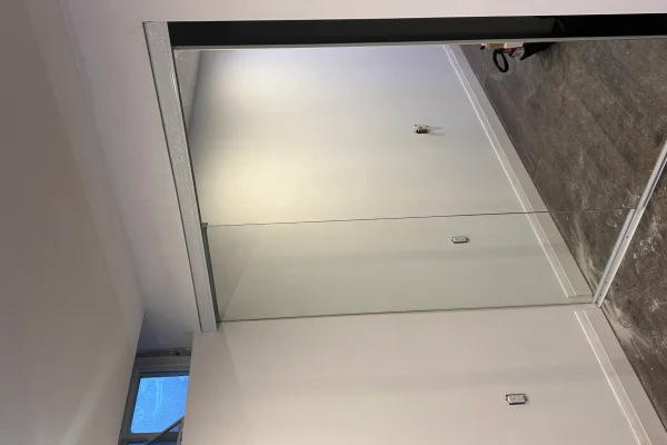 Mirror Closets (10)